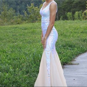 Iridescent prom dress!